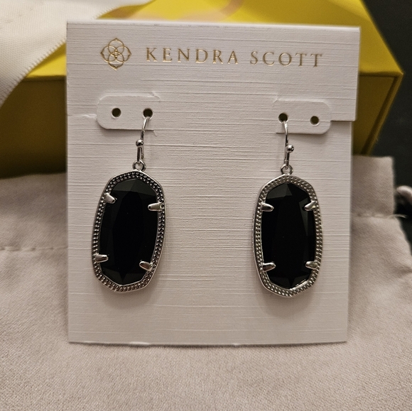 New Kendra Scott Dani Drop Earrings - Picture 5 of 6